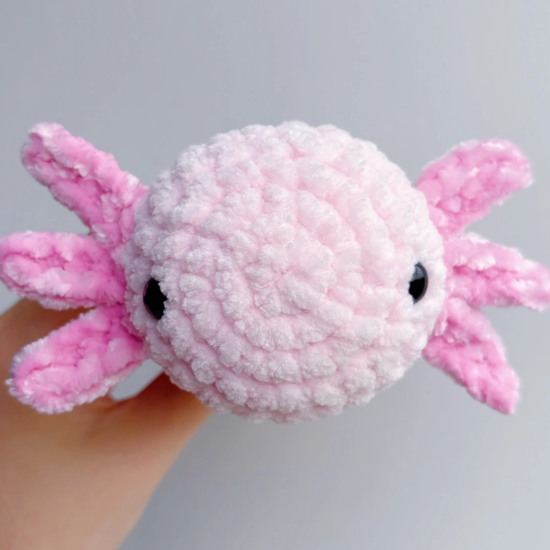 Virkad rosa axolotl - 1