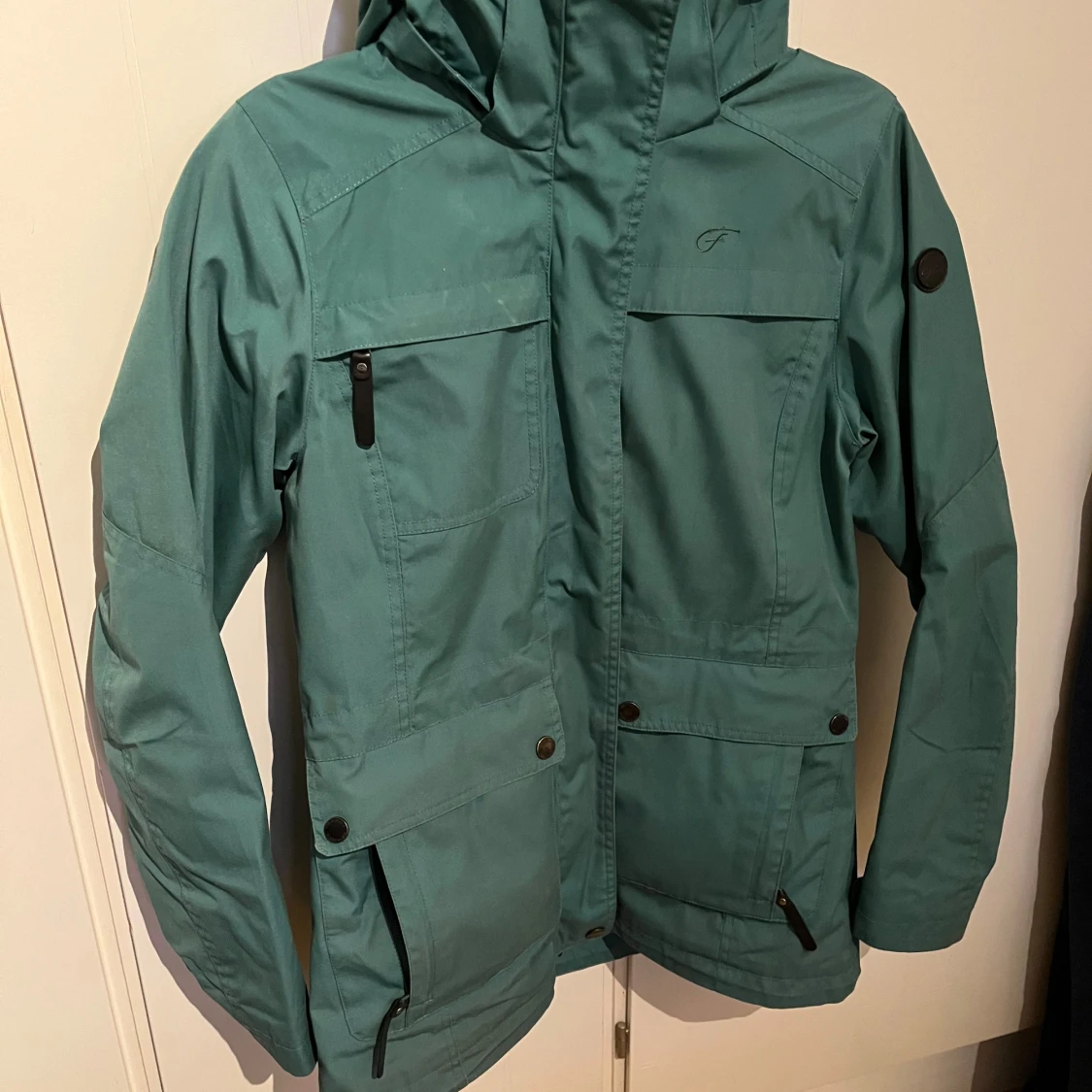 Grön vindjacka från Five Seasons
