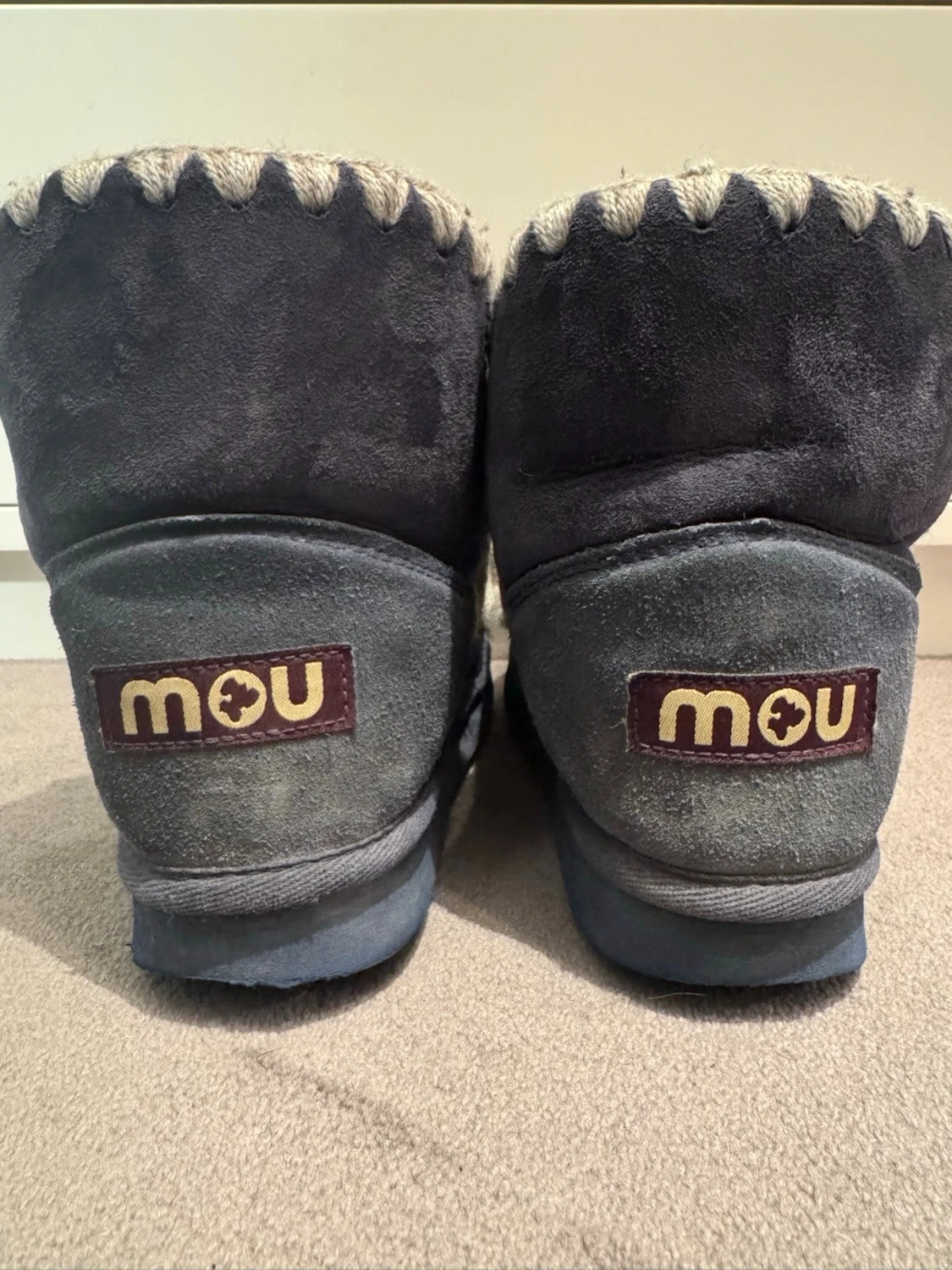 Mou boots i mörkgrå mocka - 2