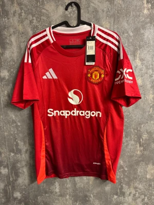 Man united fotbollströja - Storlek S - Helt ny storlek S