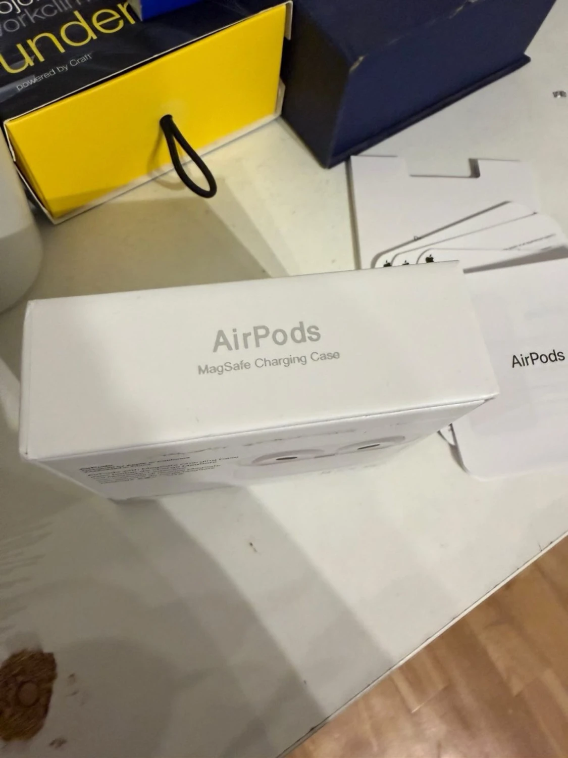 Apple AirPods gen 3 - 3