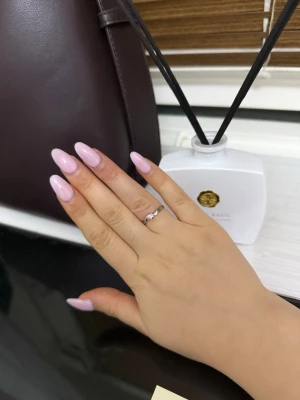 Ring från Glitter - Helt oanvänd och ny. Storlek 16💗pris kan diskuteras