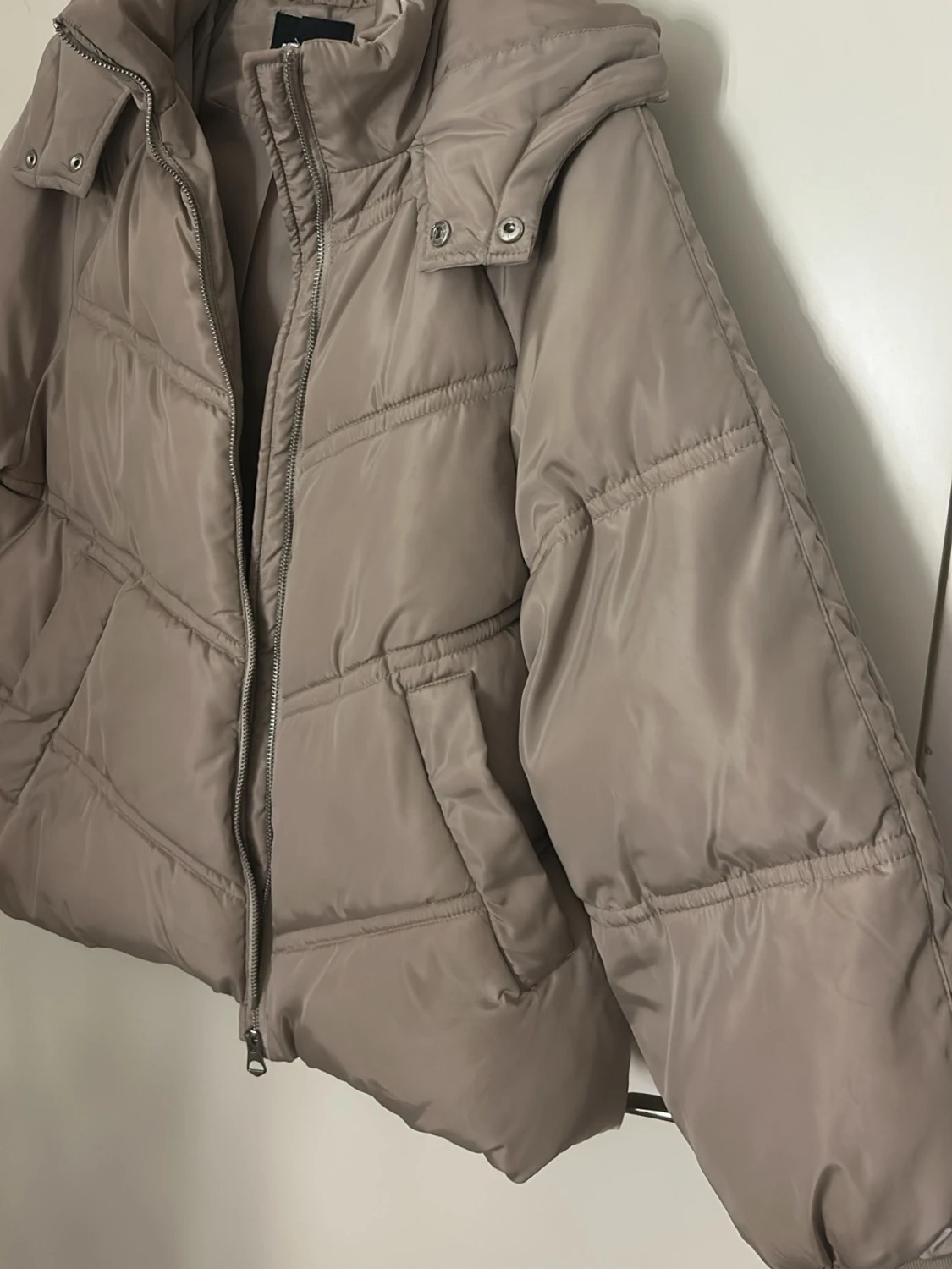 Beige pufferjacka  - 1