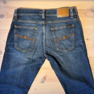 Nudie jeans  - Nudie jeans (Tight Terry) | Storlek: W33 L32 | Skick: 8,5/10 | Hör gärna av er vid frågor och funderingar! Pris går att diskutera vid smidig affär🤗