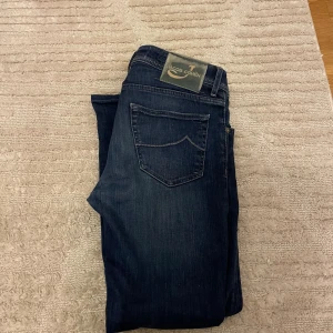 Jacob Cohën  - Jacob Cohen slim fit Size-31  Superbra skick