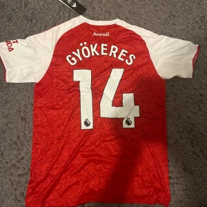 Gyökeres arsenal 25/26 - Storlek M