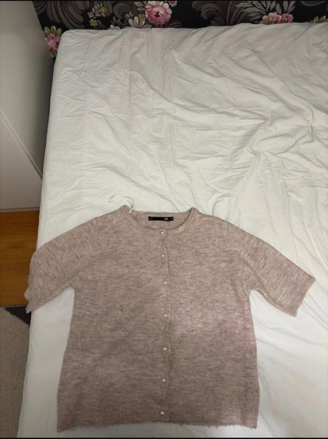 Beige stickad kofta från lager 157 - 1