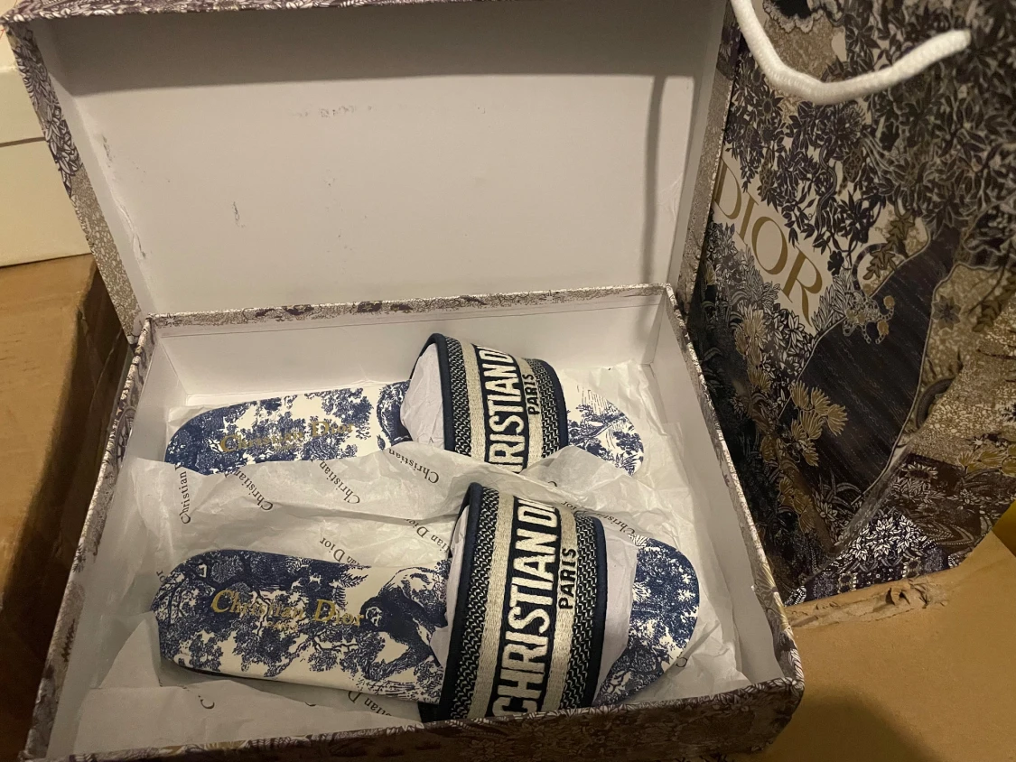 Christian Dior blåvita sandaler strl 39