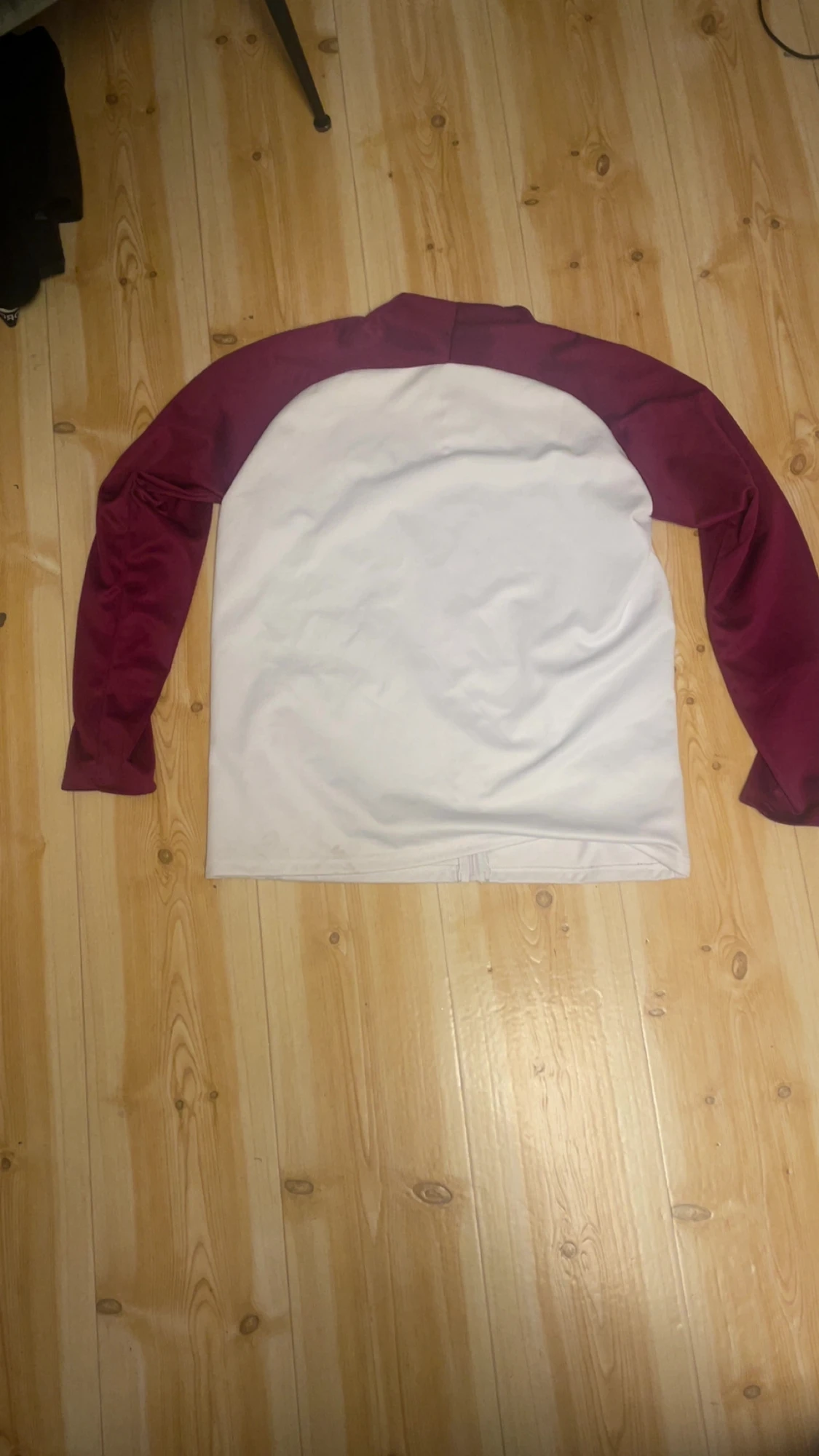 PSG x Jordan vit och vinröd track jacket - 1