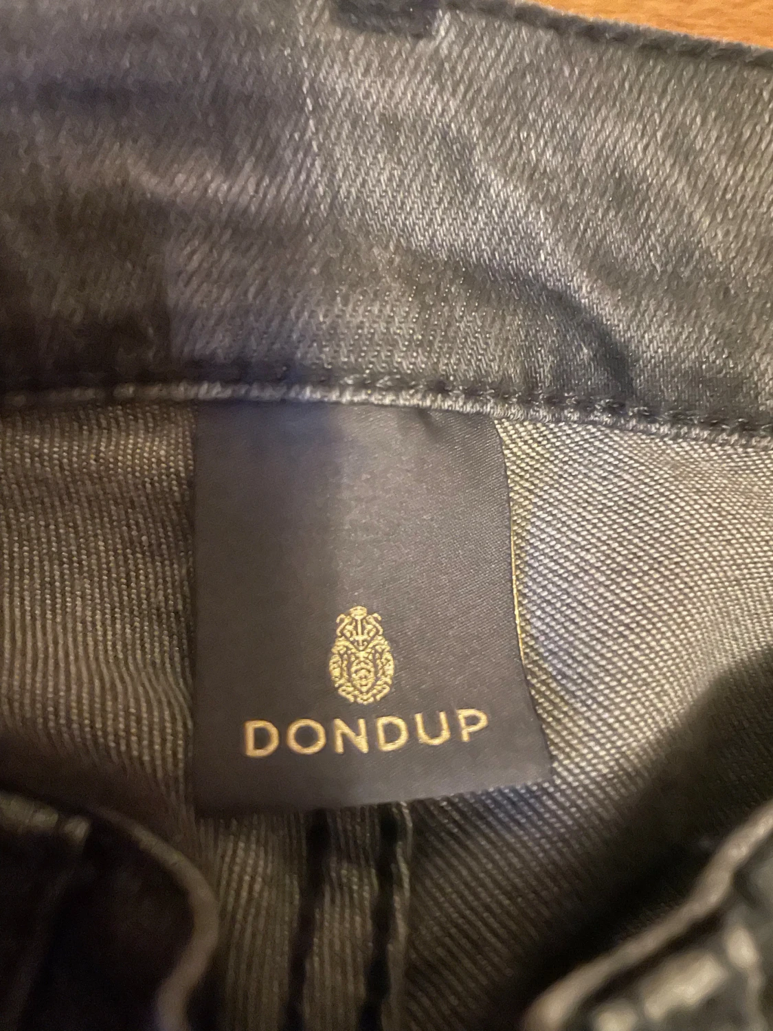Grå jeans från Dondup - 2