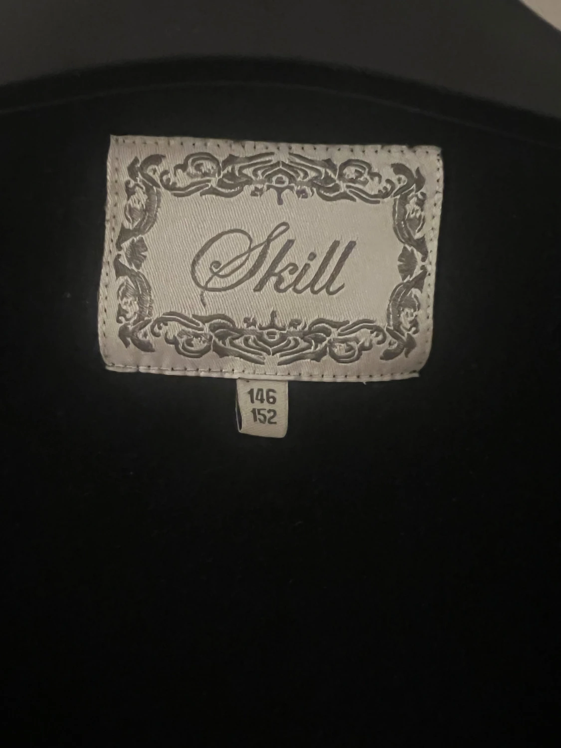 Svart kofta från Skill - 1