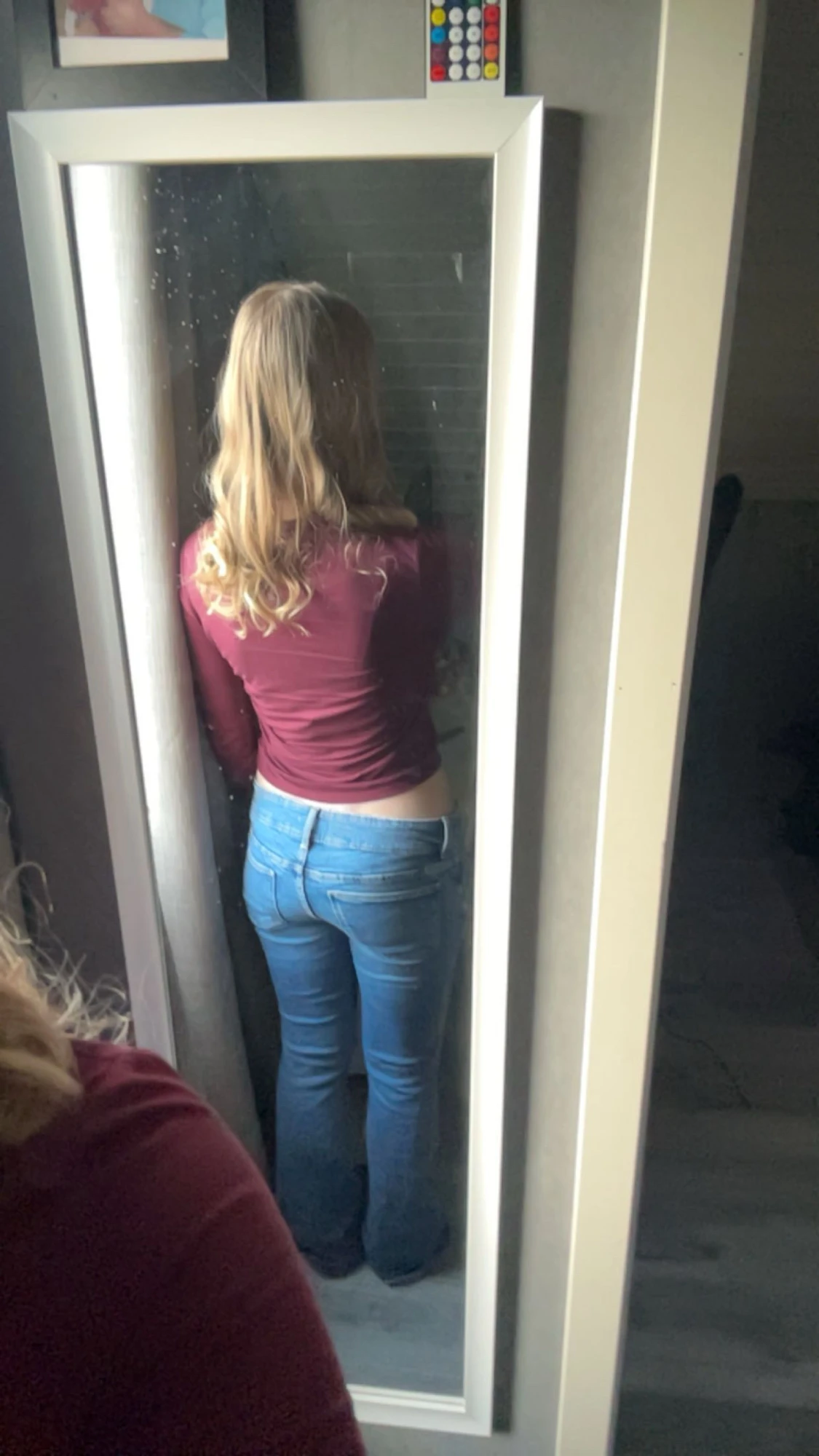 Lågmidjade bootcut jeans med hål - 1