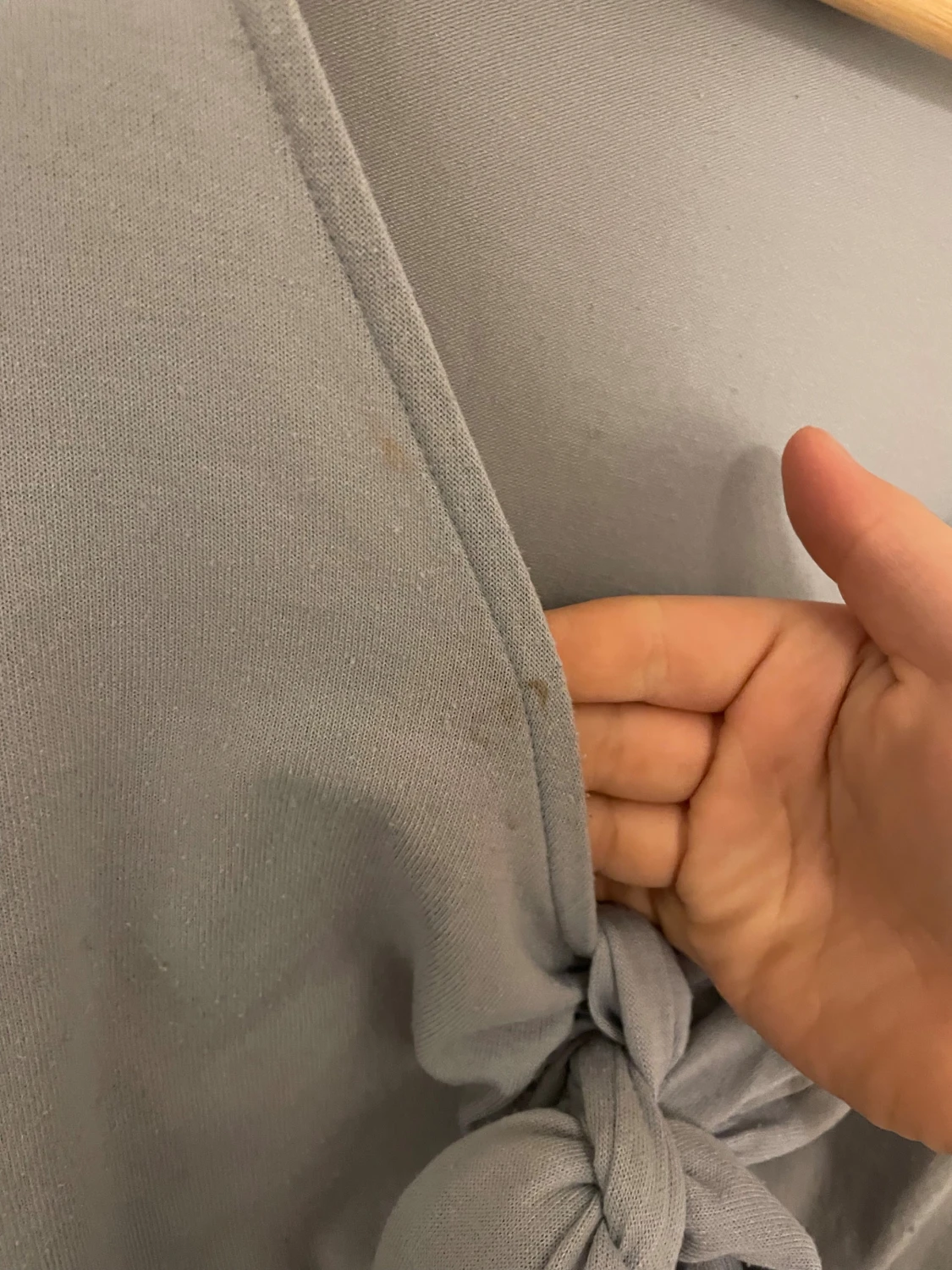 Ljusblå långärmad omlottopp med knyt - 2