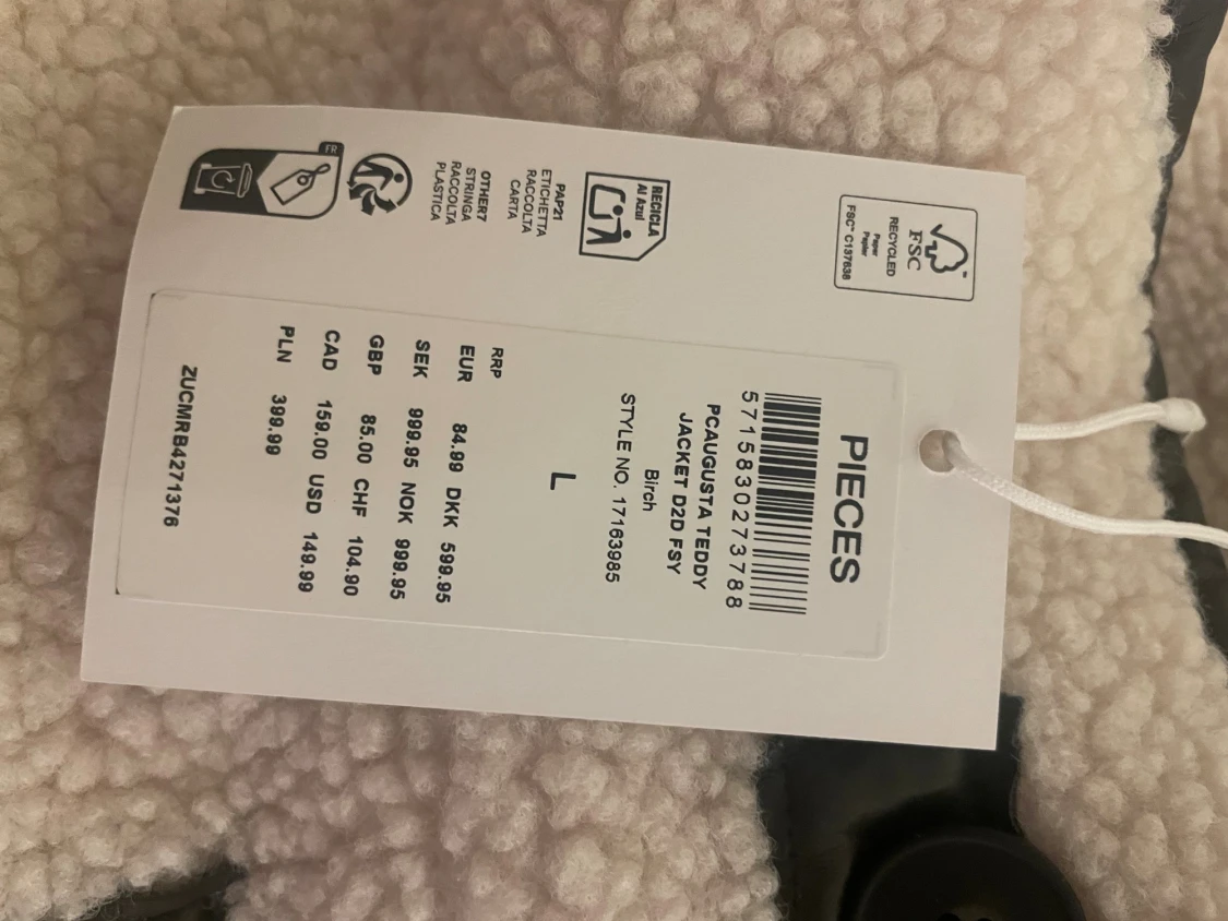 Vit/beige teddyjacka  - 3