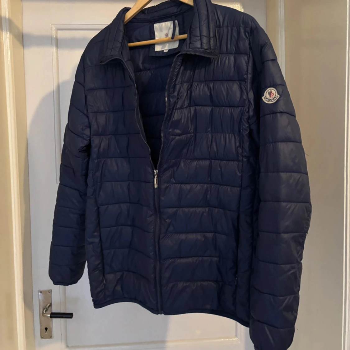 Mörkblå jacka från Moncler - 2