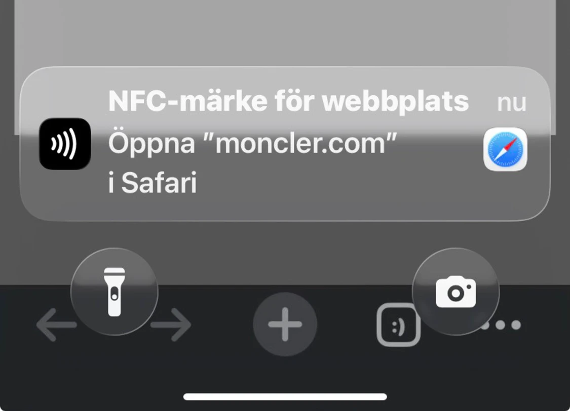 Moncler marinblå vindjacka med huva - 6