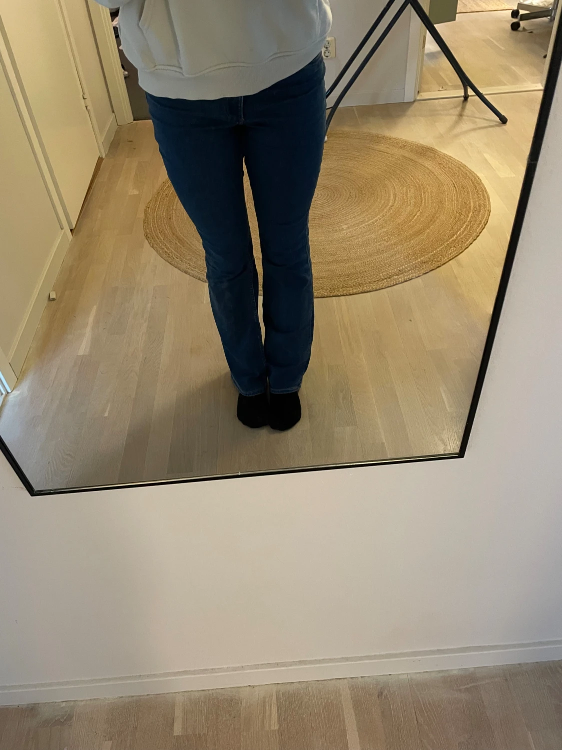 Blå bootcut jeans med låg midja - 4