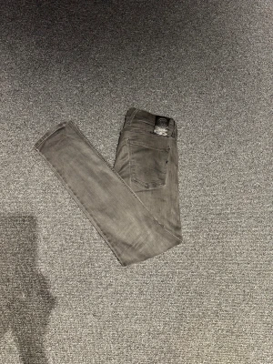 Replay anbass  - Replay anbass jeans | str 29/32 | bra skick | Kom med prisförslag! |