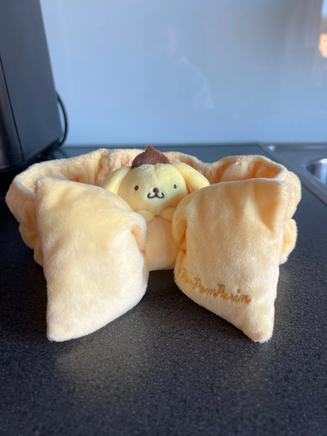 Gul Makeup-hårband PomPomPurin