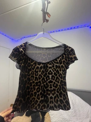 Leopard shein tröja i storlek S - Leopard tröja från shein storlek S