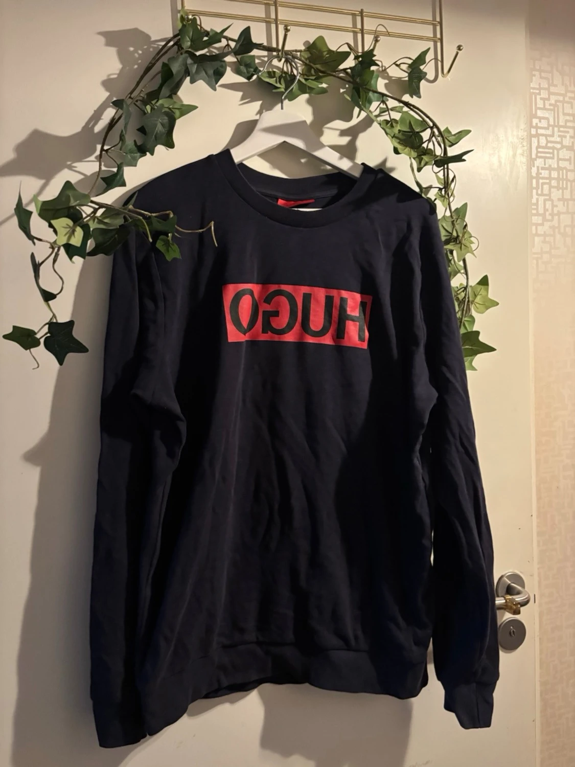 Svart sweatshirt från Hugo Boss