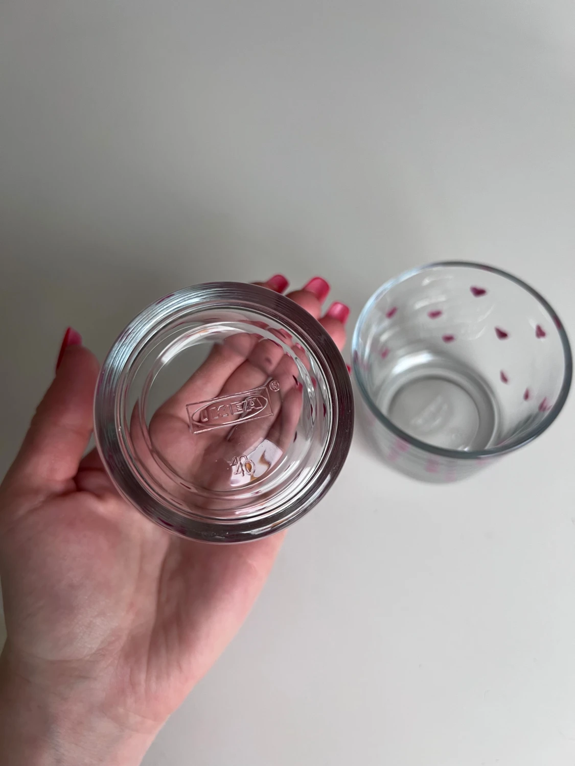 Handmålade glas med rosa hjärtan - 3
