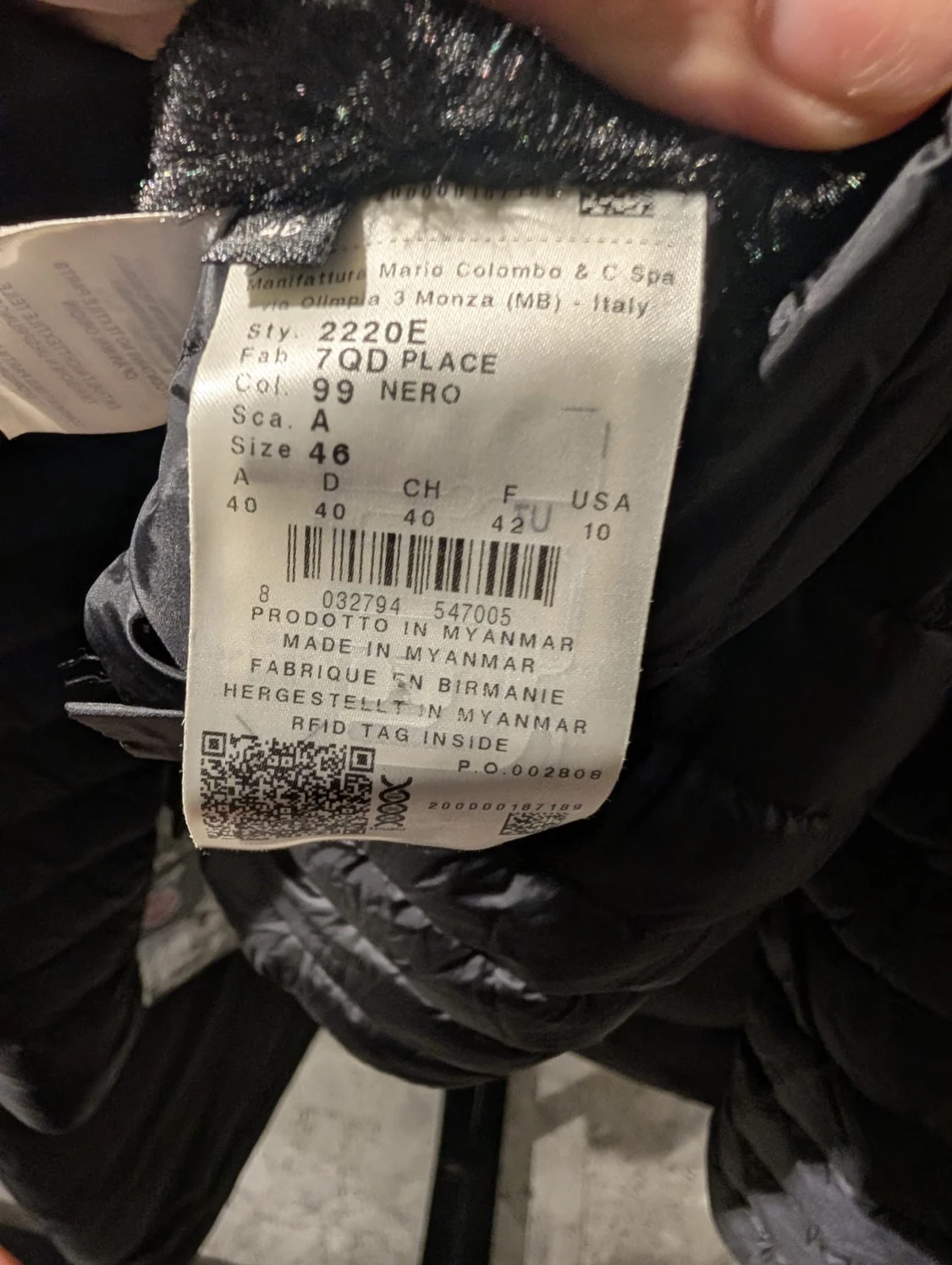 Svart dunjacka från Colmar - 4