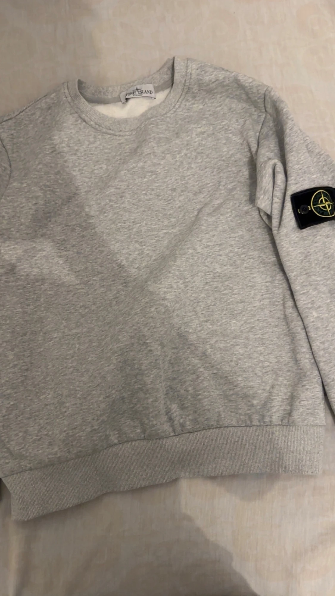 Grå sweatshirt från Stone Island