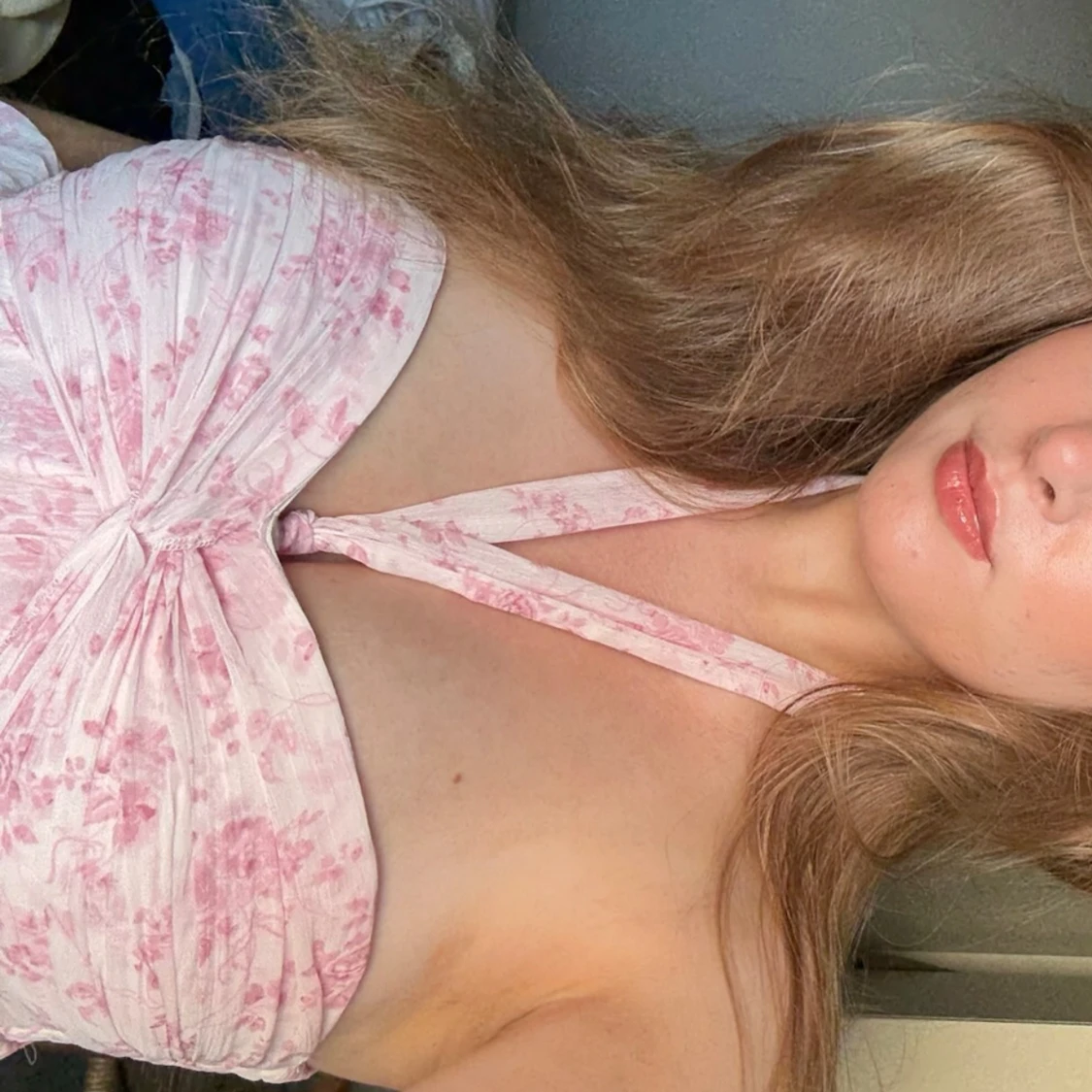 Ljusrosa blommig långklänning