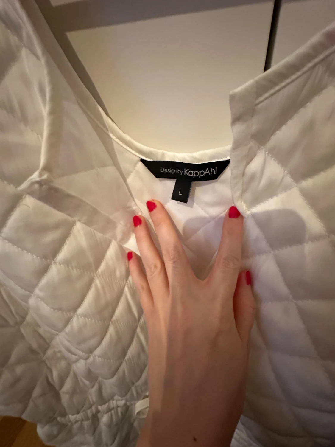 Vit quiltad overshirt från KappAhl M/L - 2