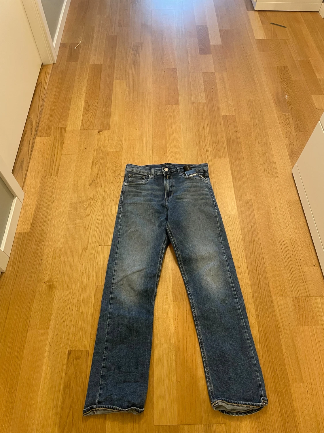 Blå jeans från Replay straight fit - 1