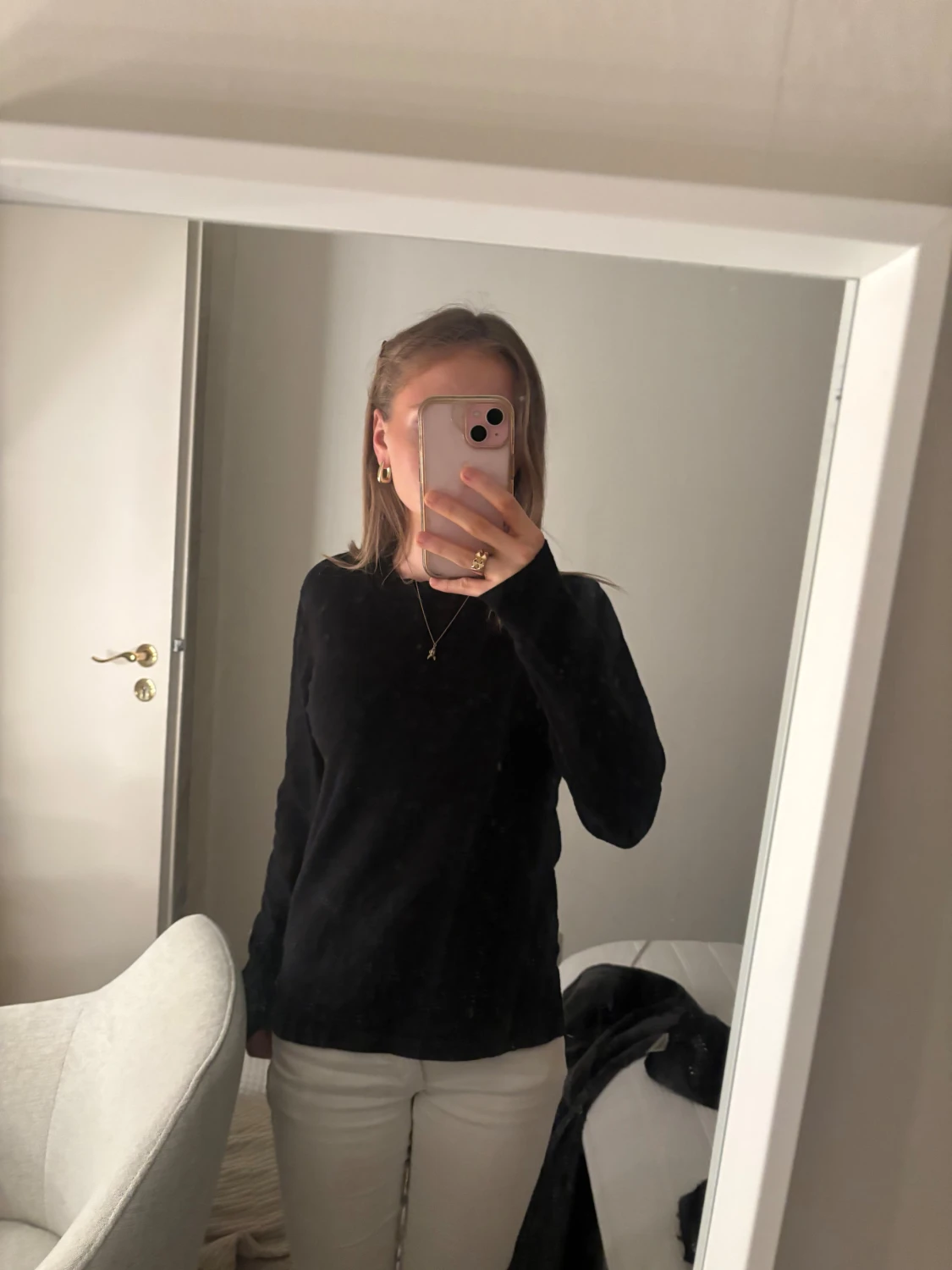 Svart basic långärmad tröja