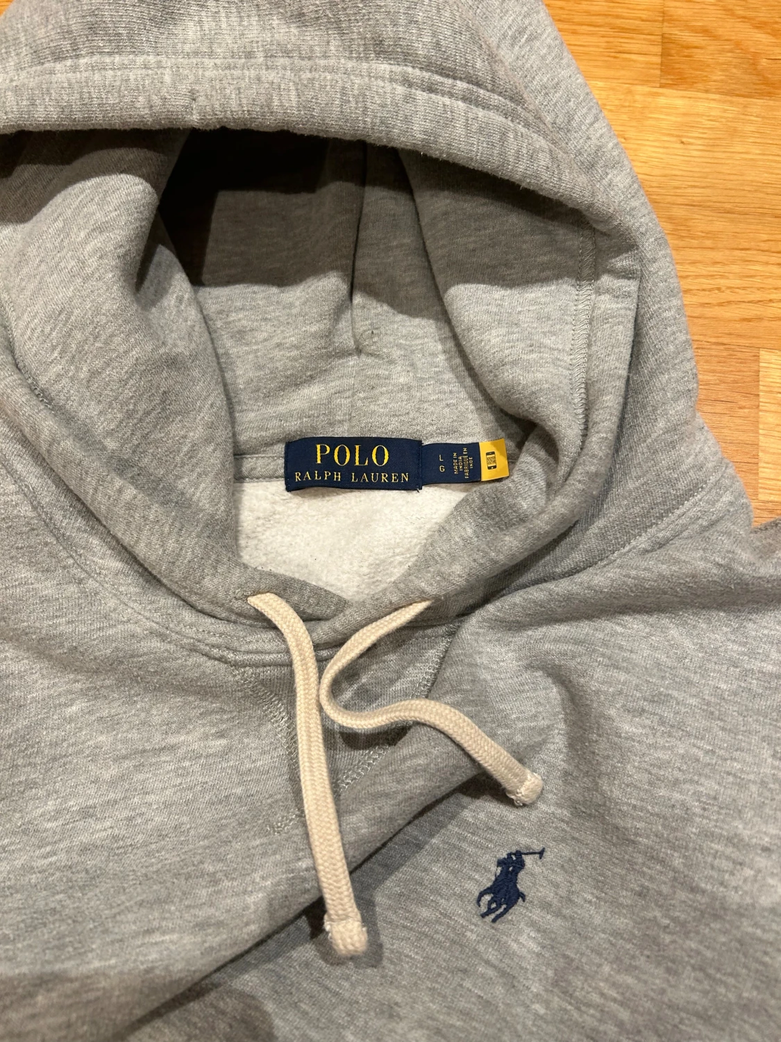 Grå hoodie från Polo Ralph Lauren - 2