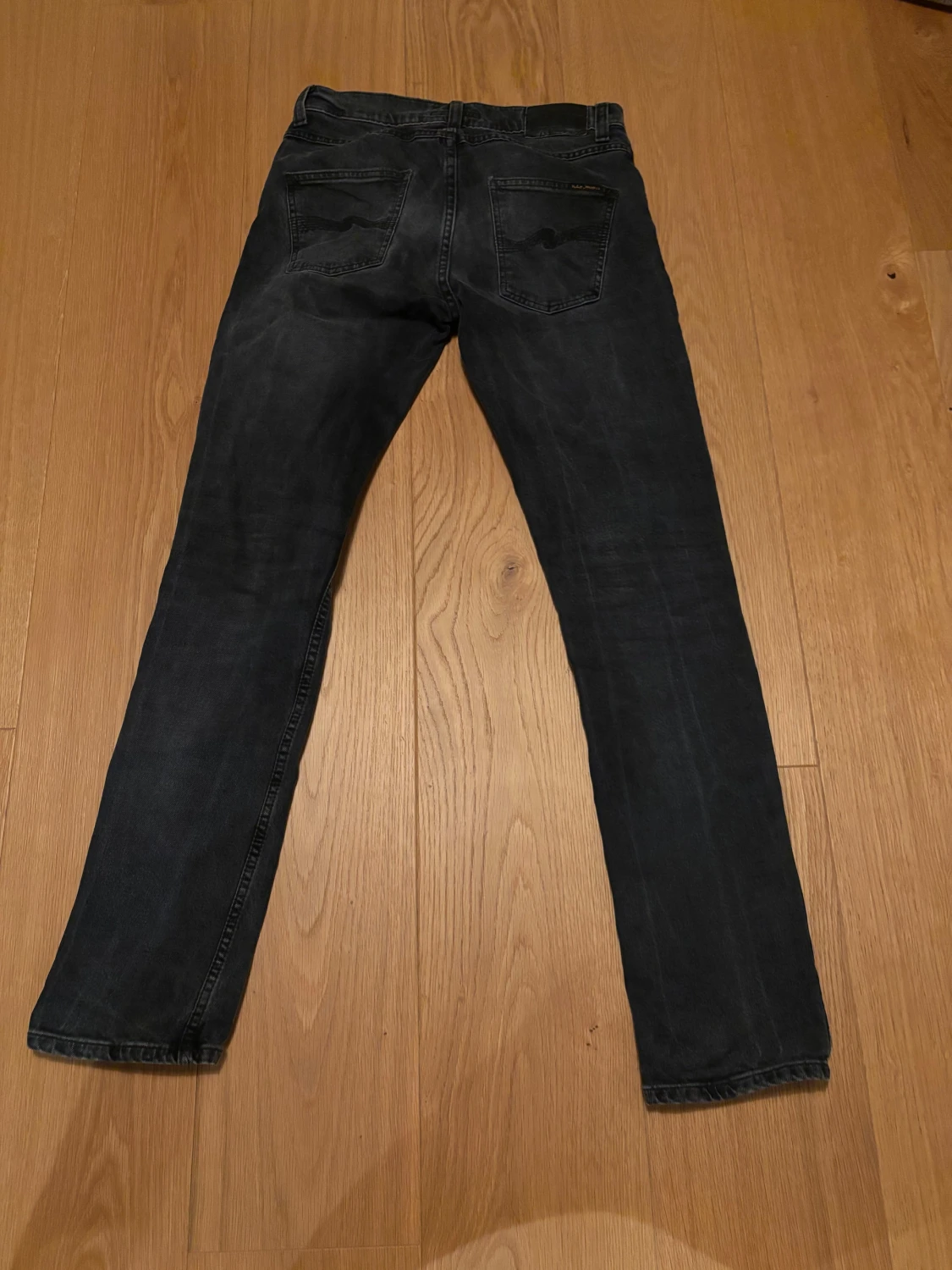 Svarta Nudie Jeans grim tim  - 1