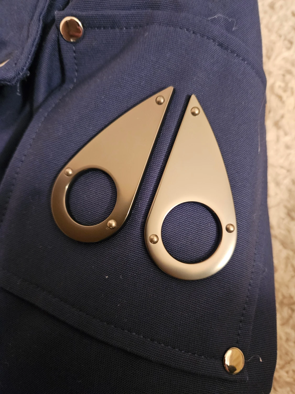 Blå Moose Knuckles dunjacka med päls - 5