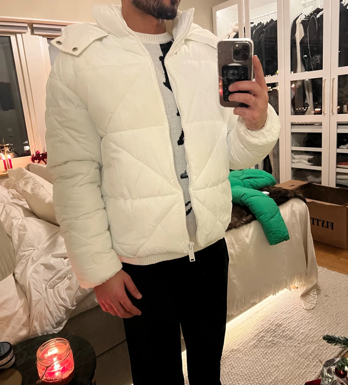 Vit pufferjacka från boohoo