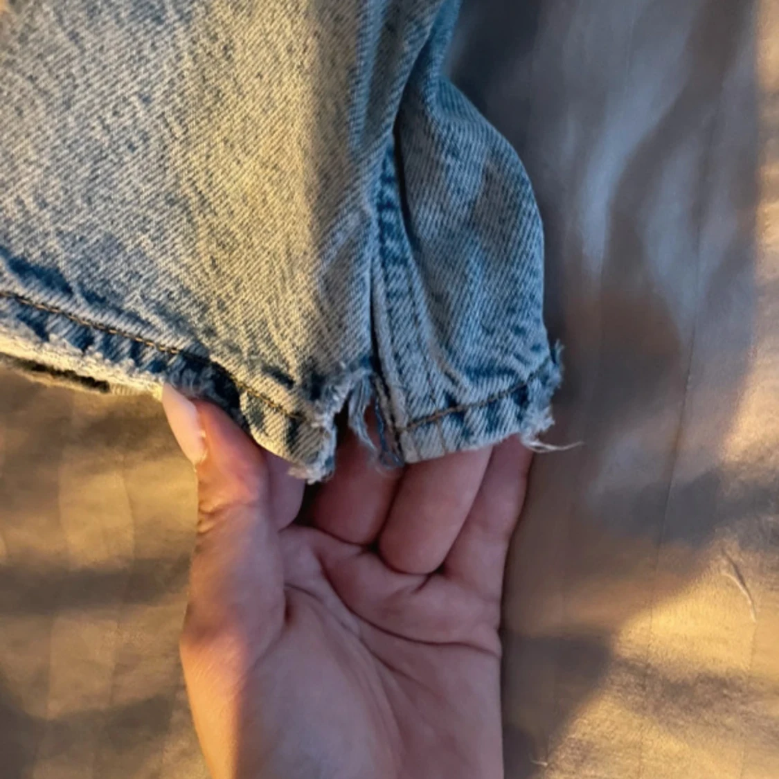 ljusblå raka jeans - 4