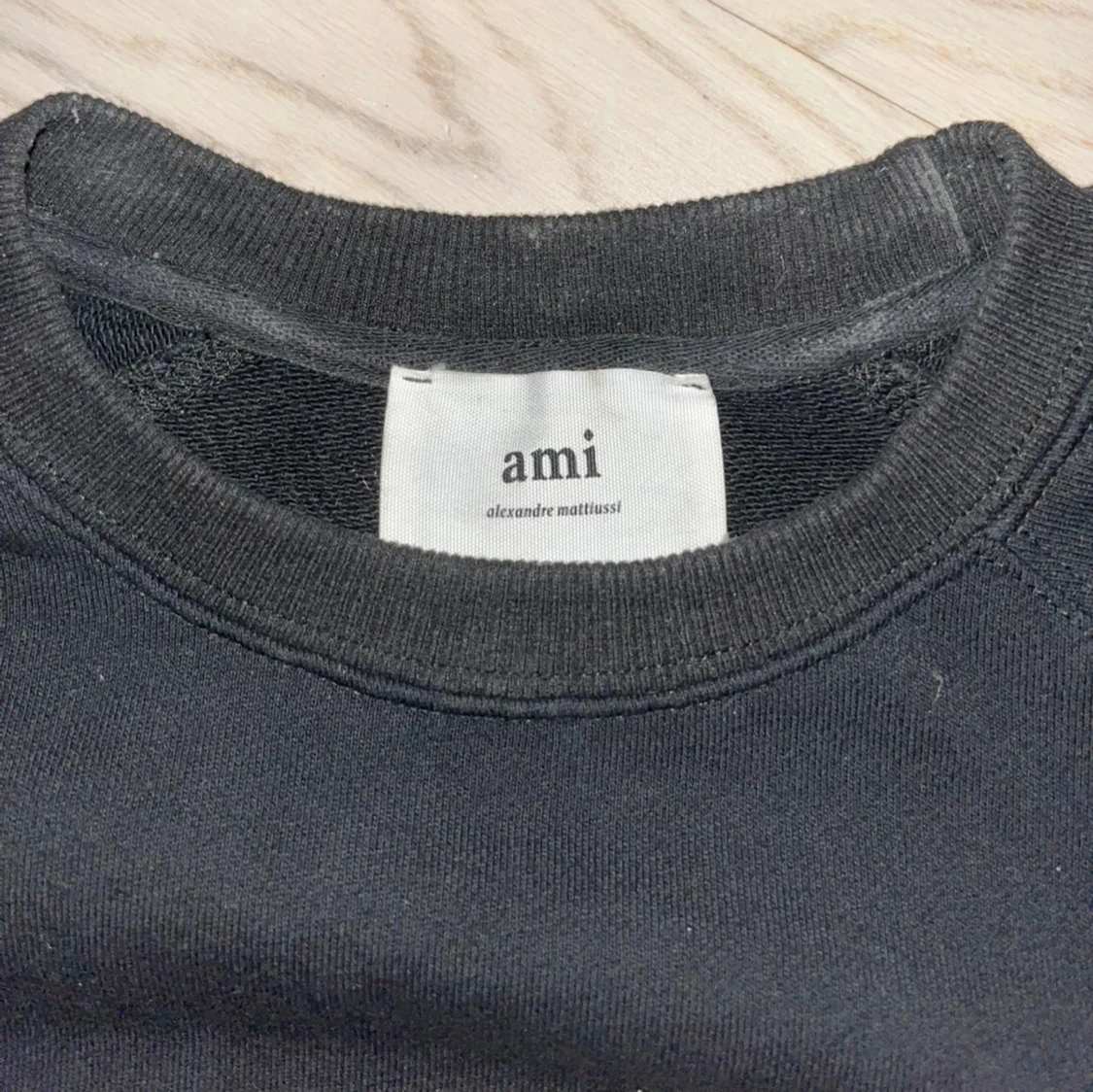 Svart sweatshirt från Ami Paris - 2