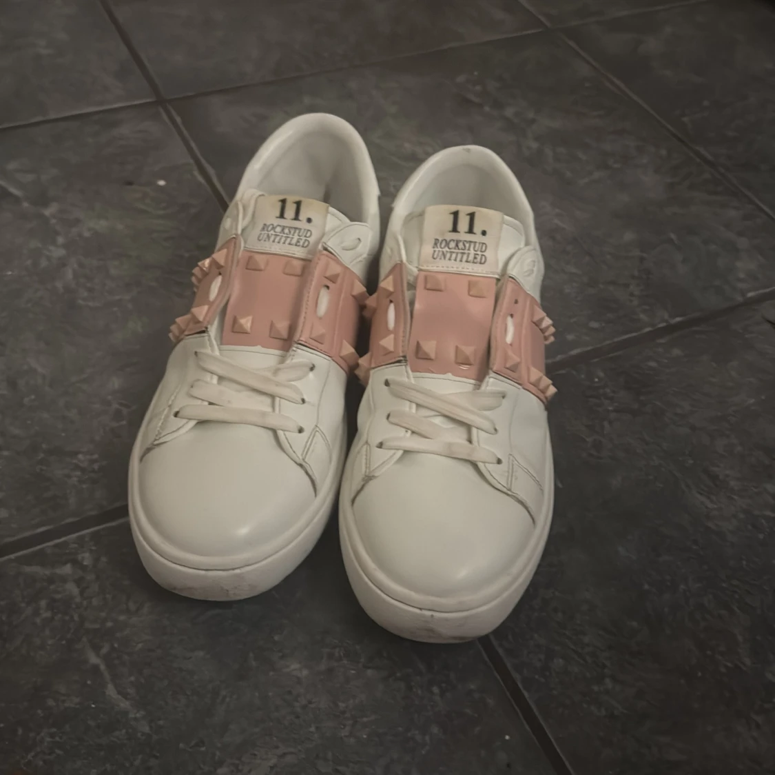 Valentino Rockstud sneakers vit/rosa - 1