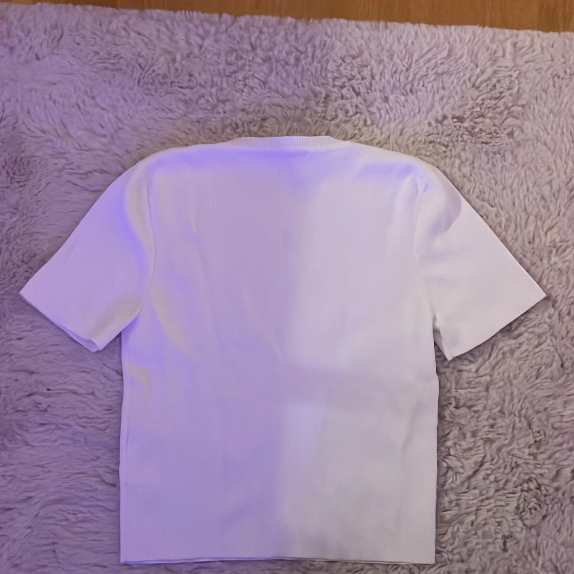 Vit ribbad t-shirt  - 3