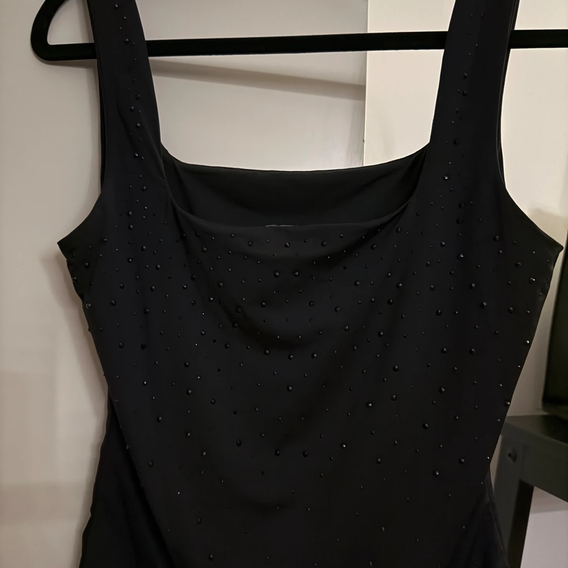 Body med svart glitter  - 1