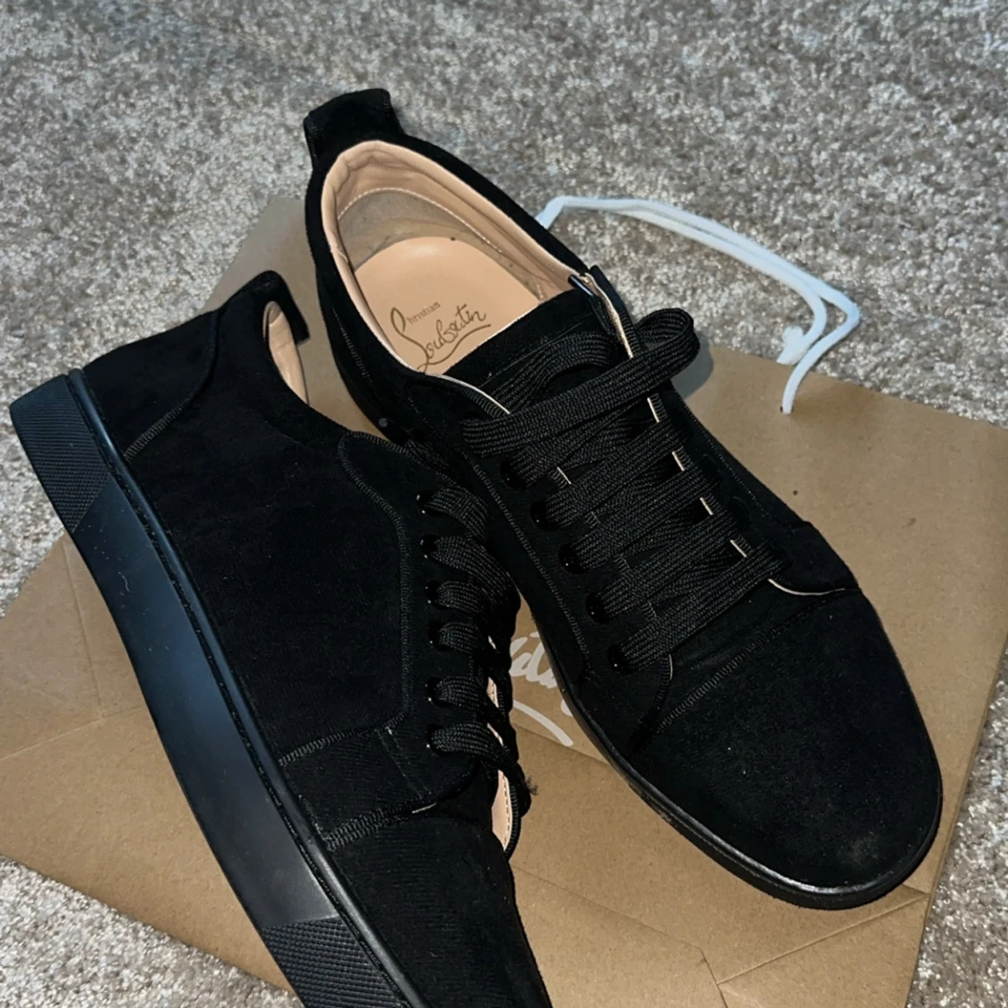 Svarta sneakers från Christian Louboutin