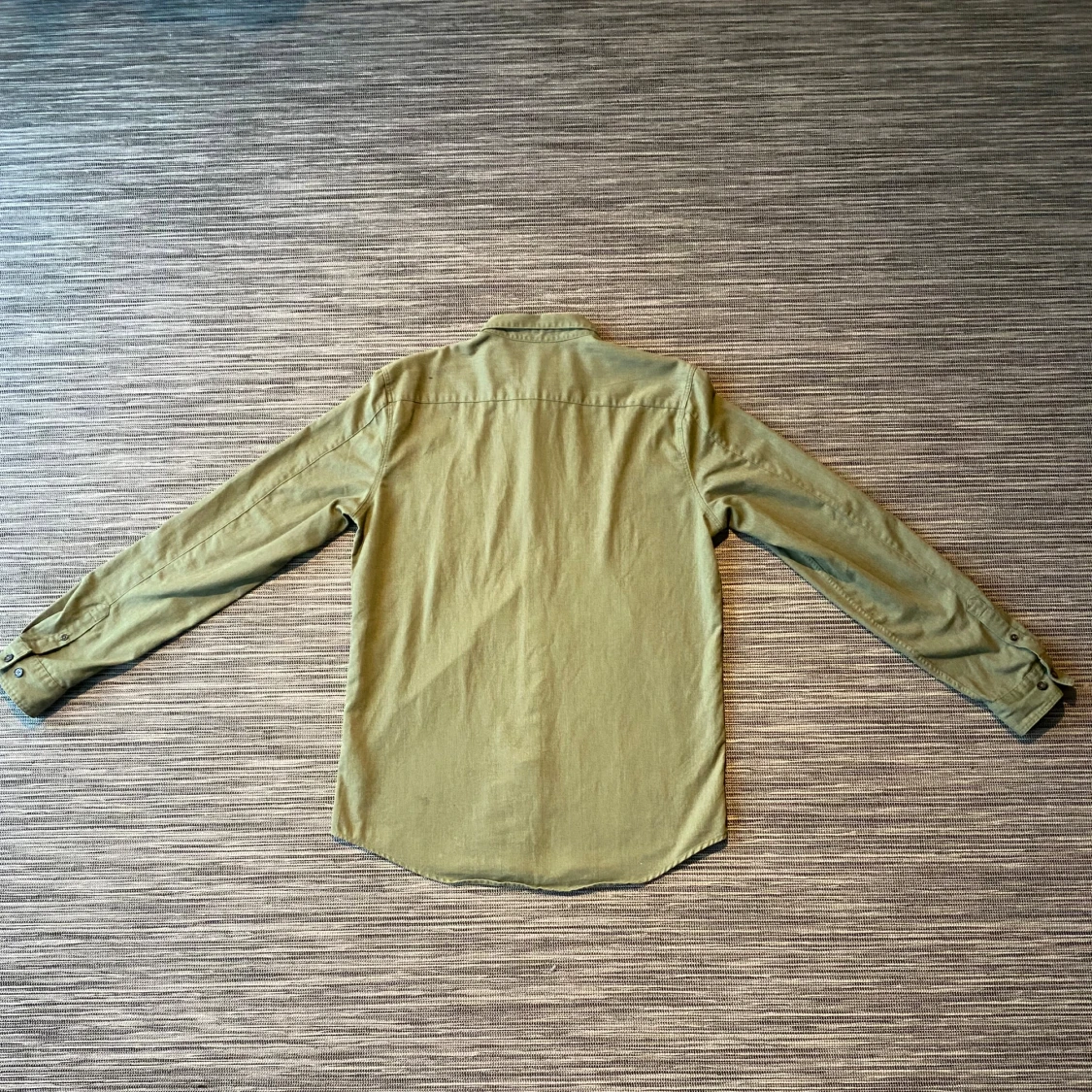 Olivgrön skjorta från Vailent Pure - 1