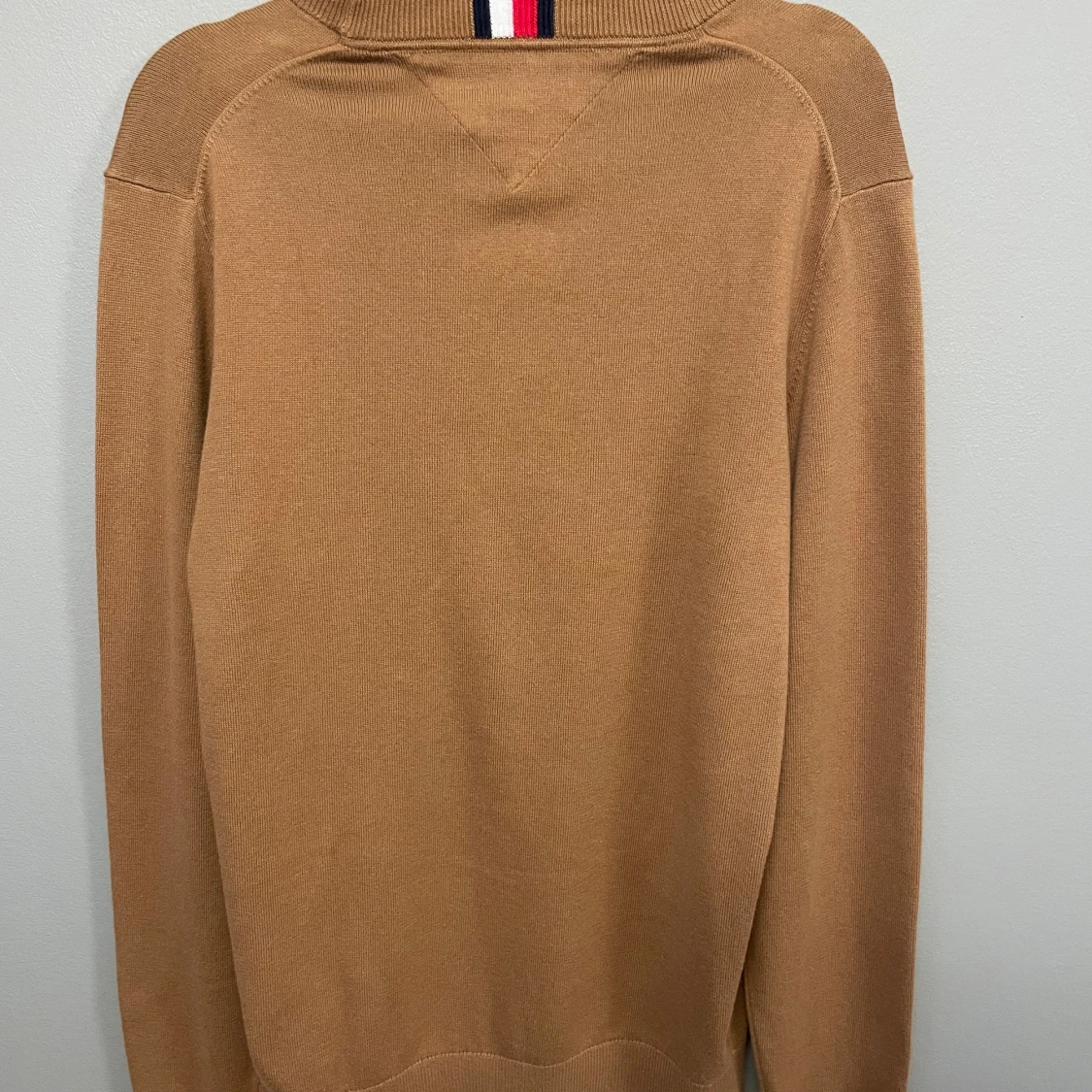 Beige stickad tröja Tommy Hilfiger - 1