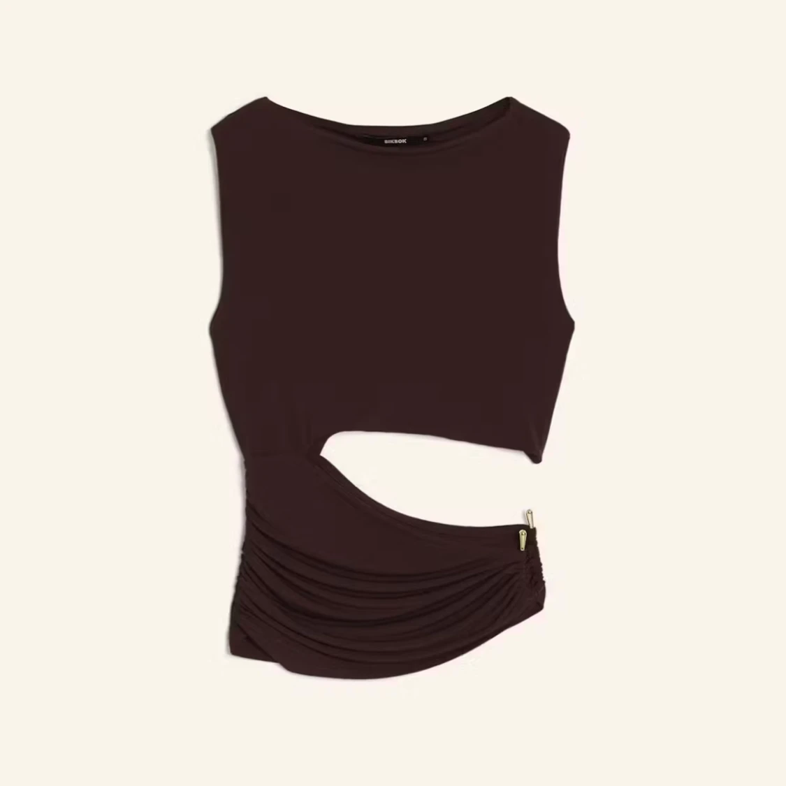 Brun asymmetrisk topp - 1