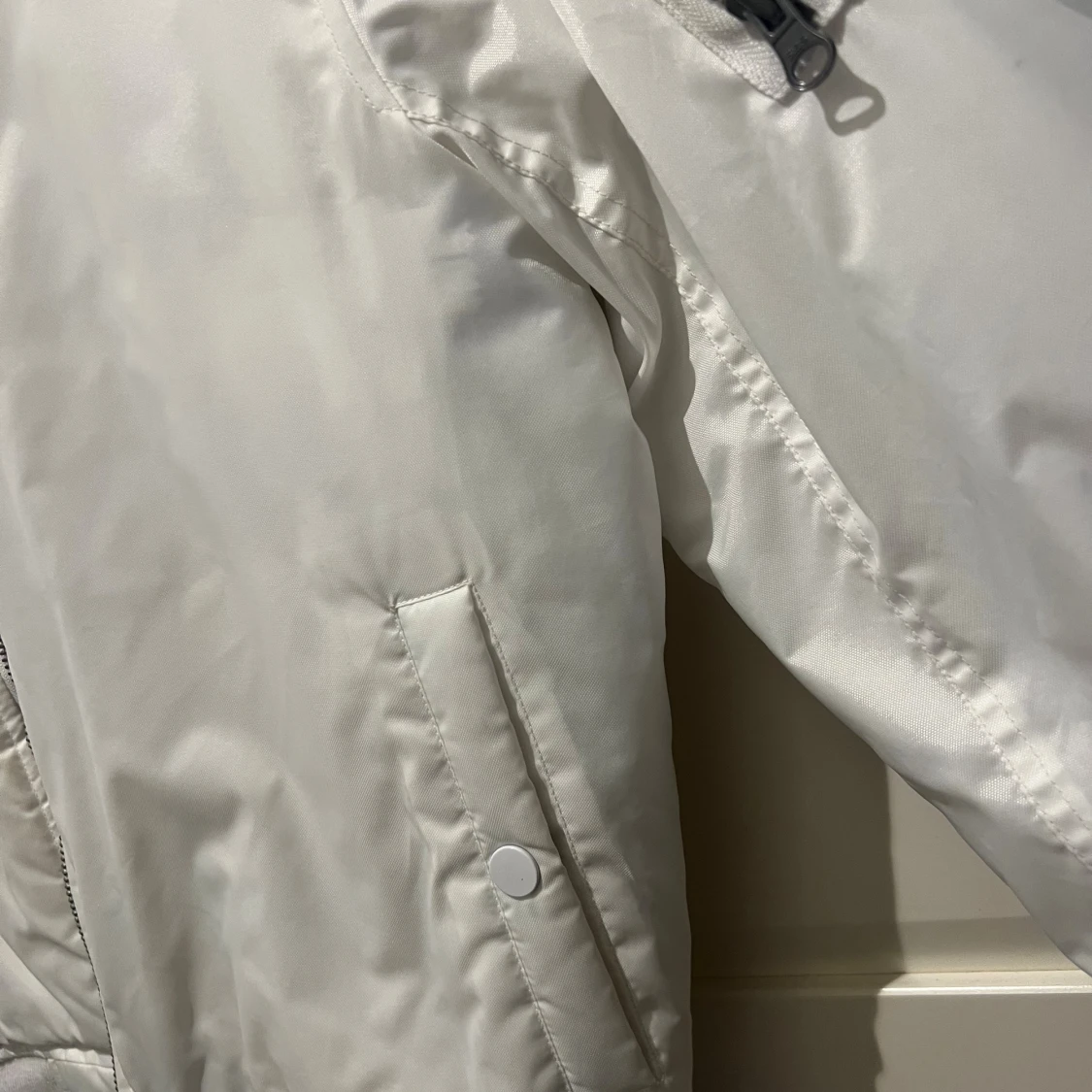 Vit bomberjacka Urban Classics  - 3