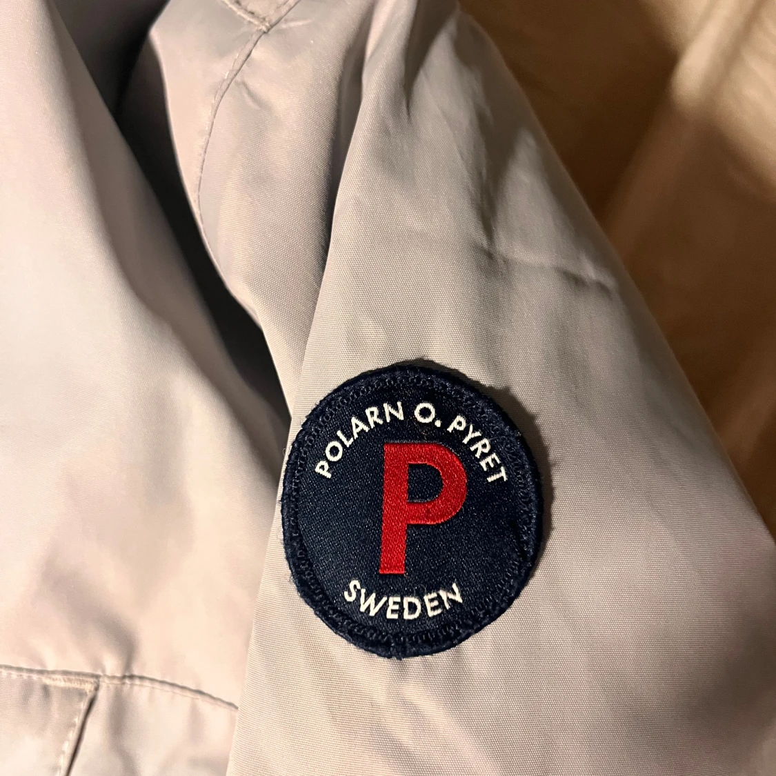 Ljusgrå vindjacka från Polarn O. Pyret - 2