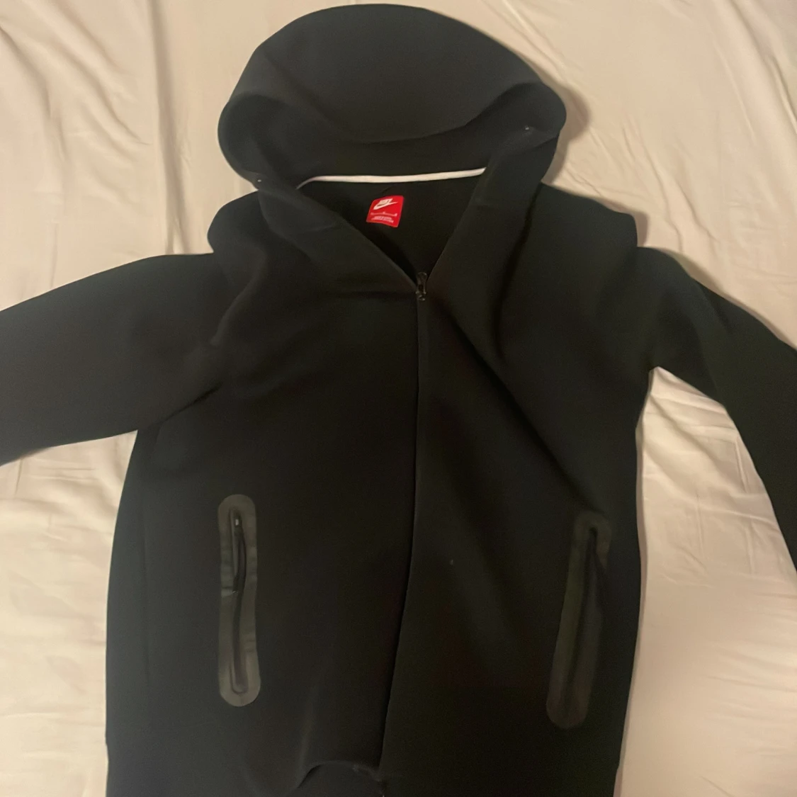 Svart Nike hoodie med dragkedja