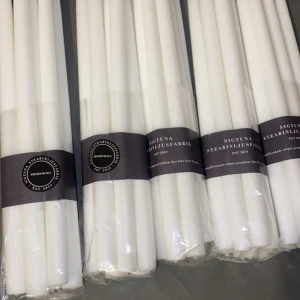 Stearinljus  - Säljer stearinljus till mitt lag för är samla in i lagkassan. Detta är premium ljus som är utan palmolja som är dåligt. 1 packet kostar 190kr alltså för alla 5 är det då 950kr skriv hur många ni vill ha😊