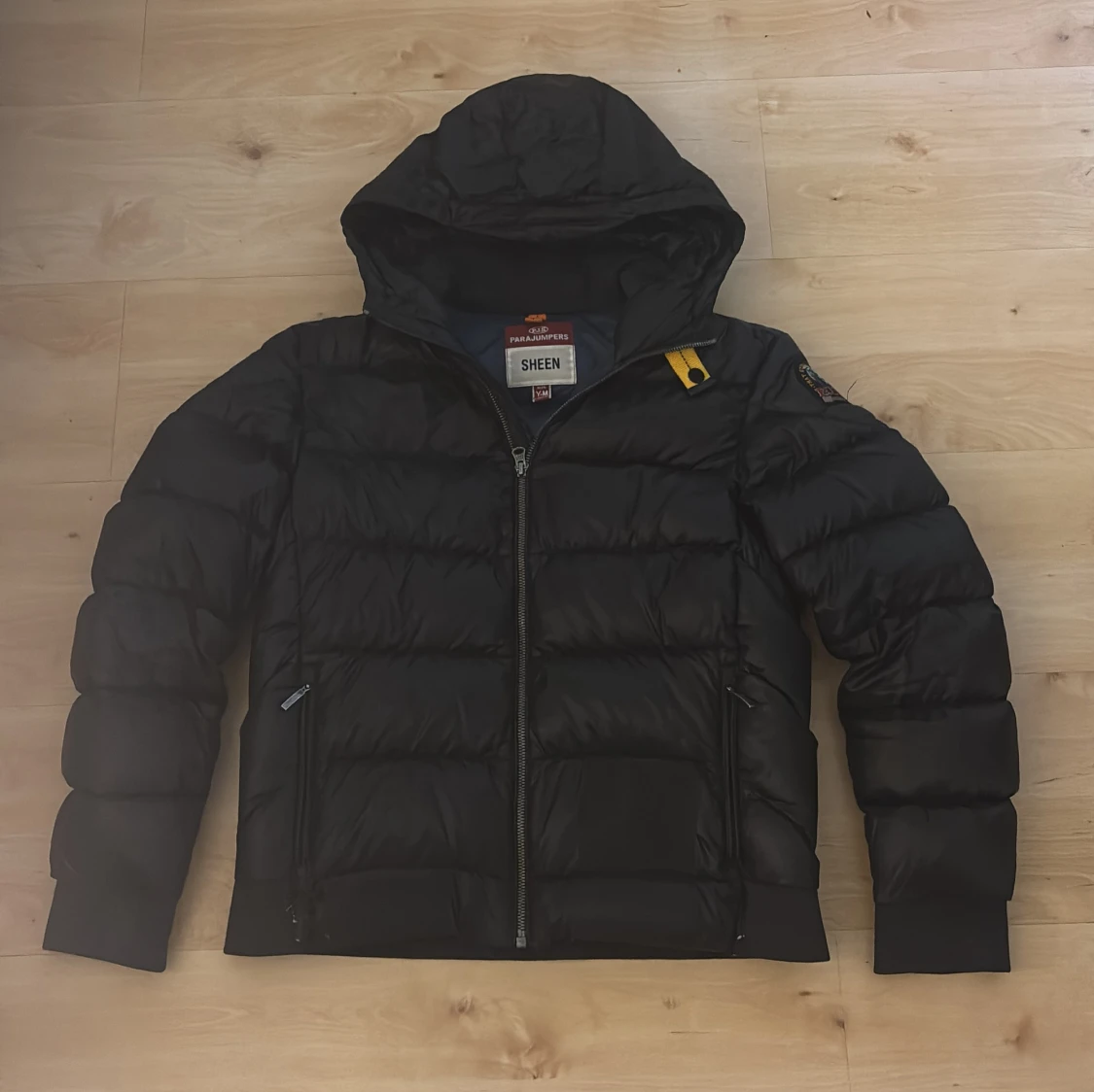 Svart dunjacka Parajumpers Sheen xs